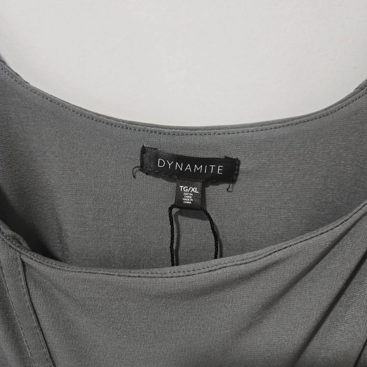 NWOT Dynamite Grey Longsleeve Top - photo 4