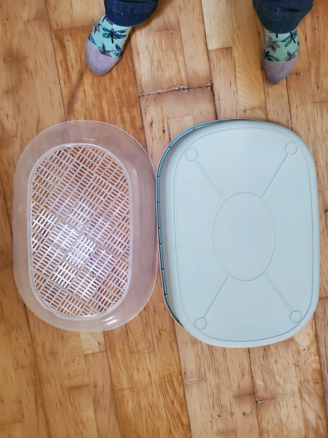 Plastic Litter Box with Sifter Tray - photo 2
