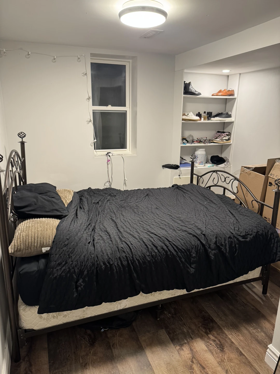 Metal bed frame with ornate headboard - photo 3