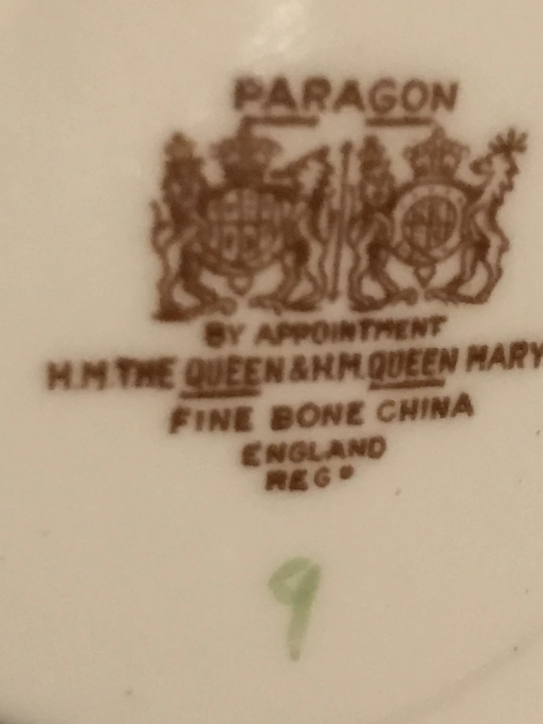 Paragon Fine Bone China Plate - Princess Elizabeth Canada 1951 - photo 3
