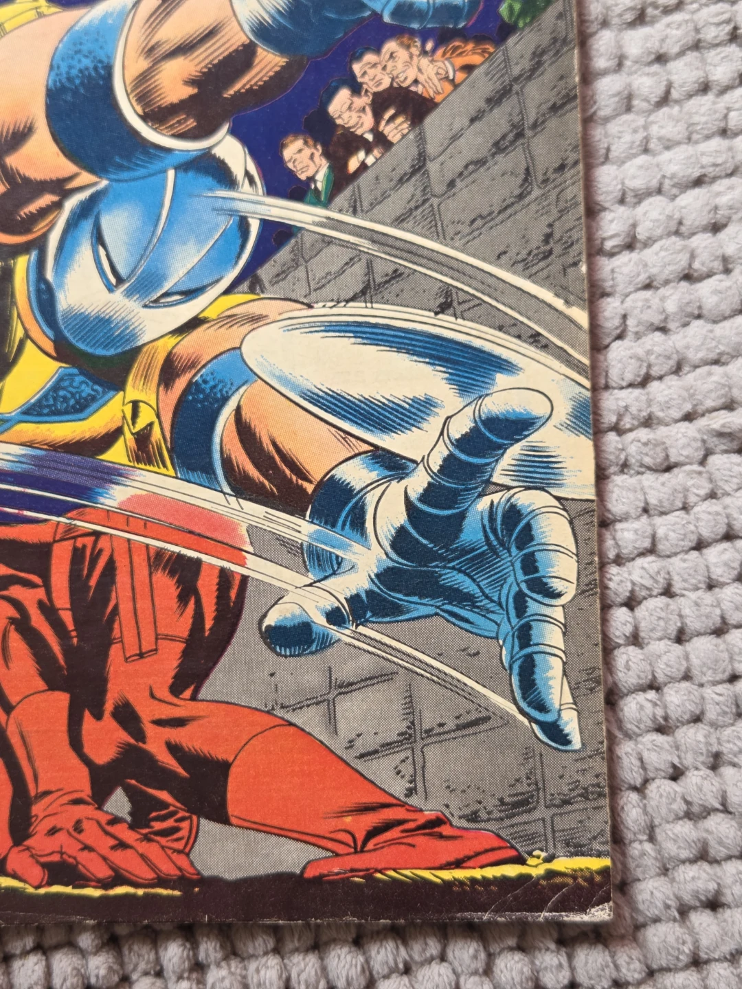 Daredevil #23 Comic Book - photo 4