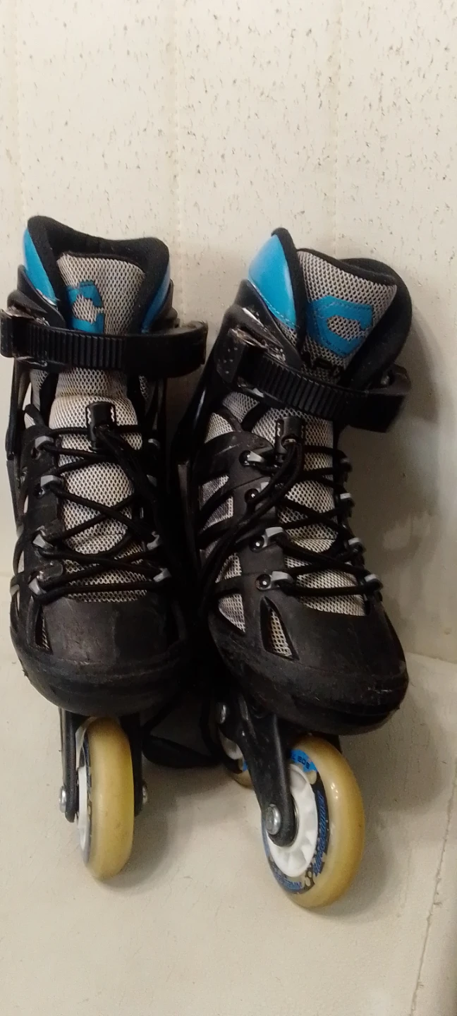 Kids roller Skates Size 1-4 - photo 2