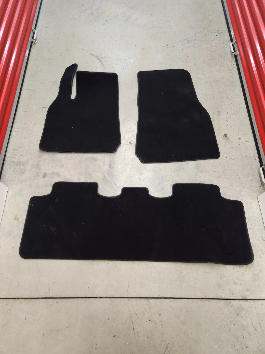 3D Kagu floor mats designed for a Tesla Model 3 - photo 5