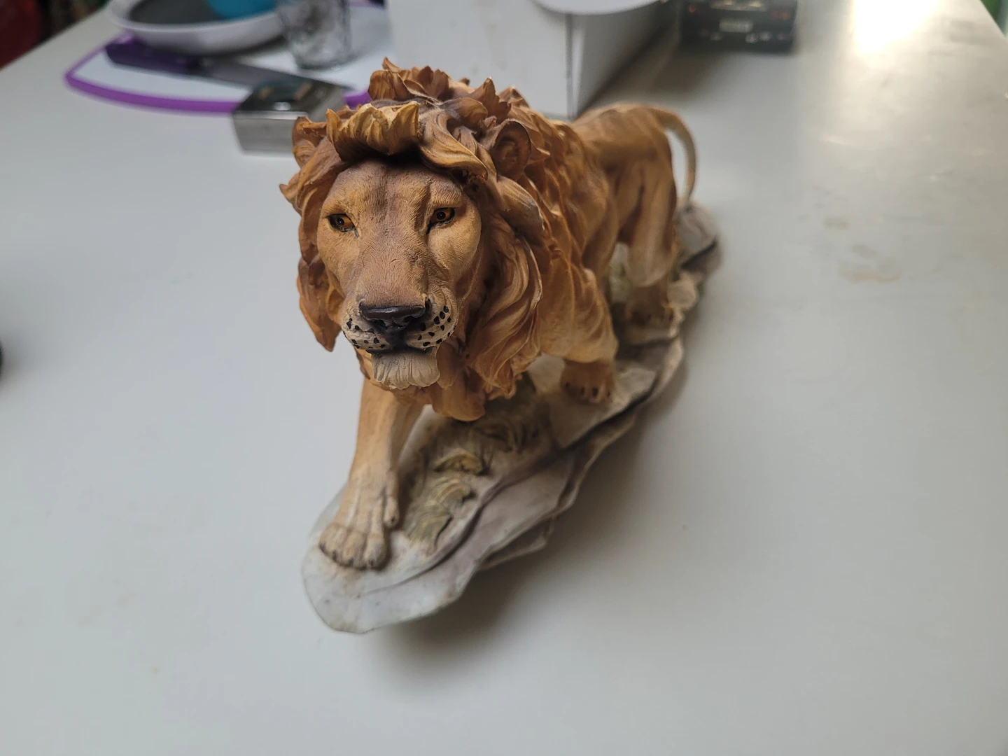 Lion Figurine - photo 3