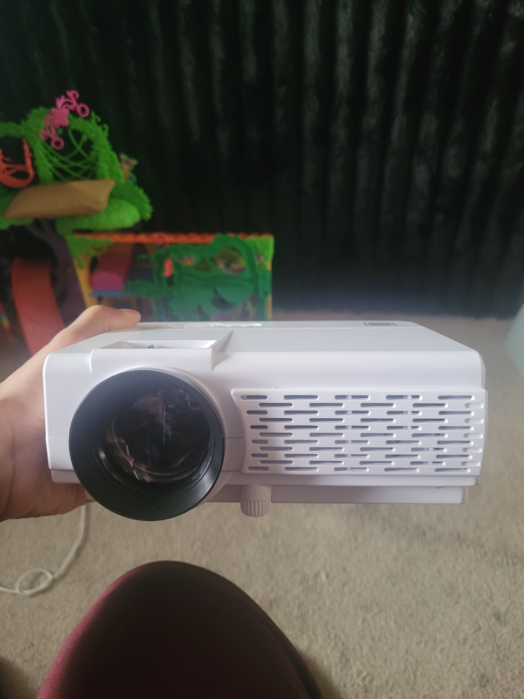 RCA RPJ199-B-COMBO Portable Mini Projector with Bluetooth - photo 2