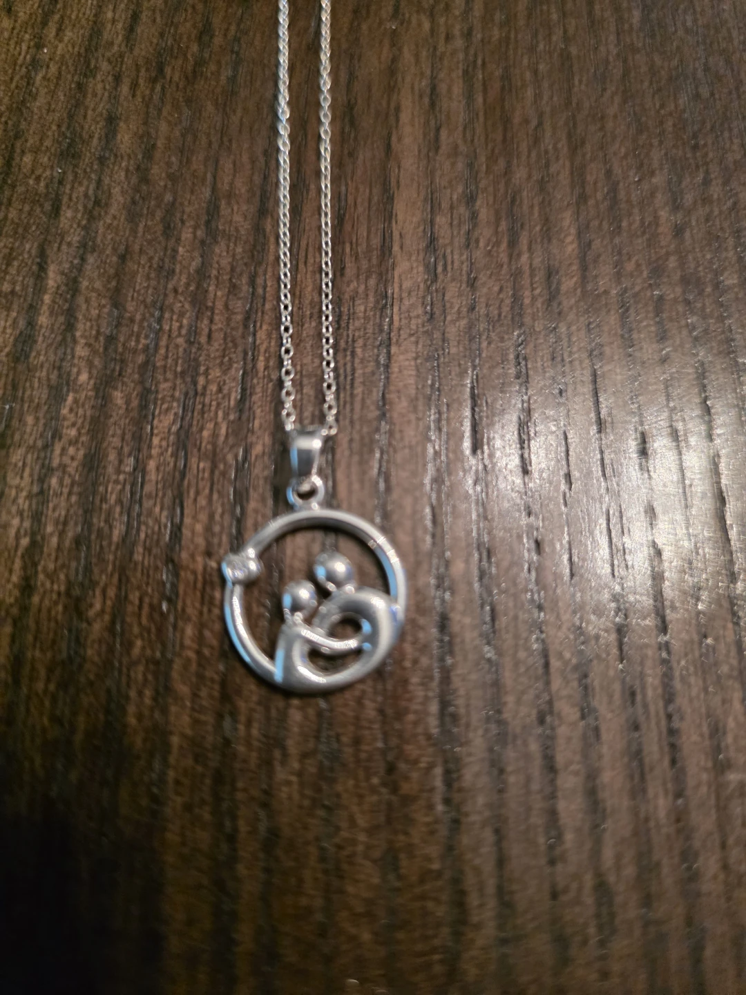 925 Sterling Silver w/Mother & Child pendant 20" 2 grams - photo 2