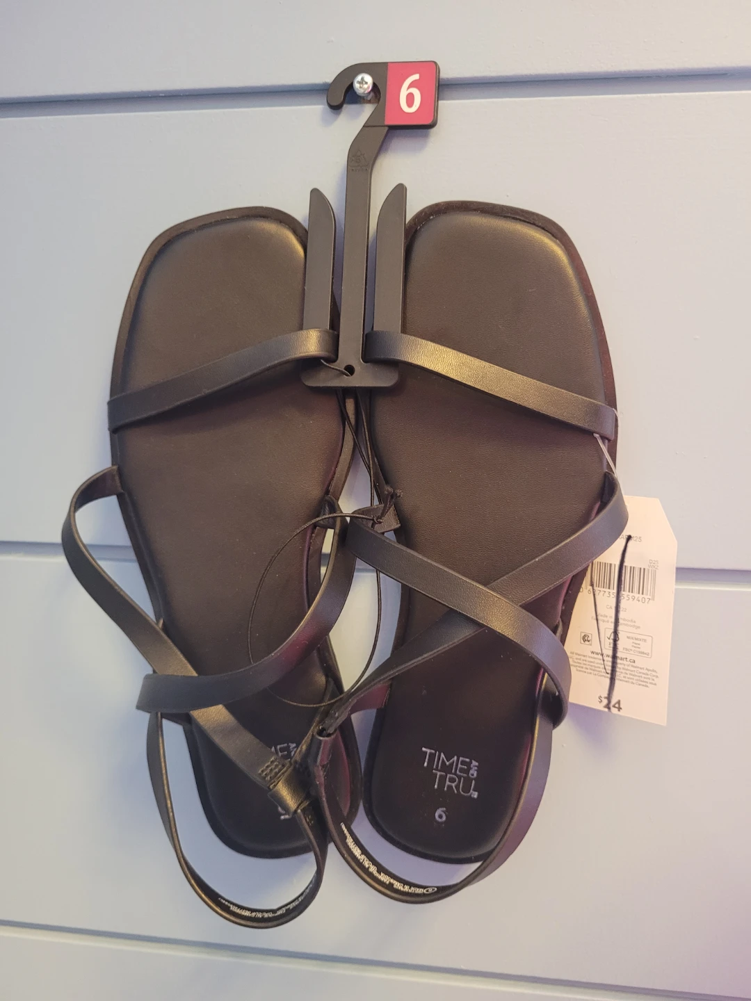 Time and Tru Women's Sandals (Size 6) - NEW!!!