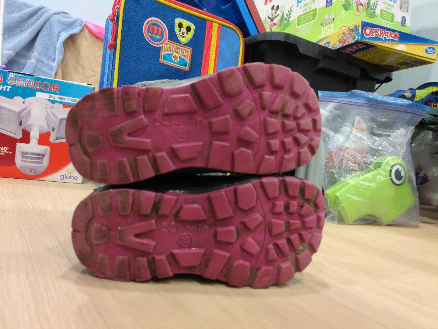 Girls' XMTN Waterproof Winter Boots Size 12 - photo 5