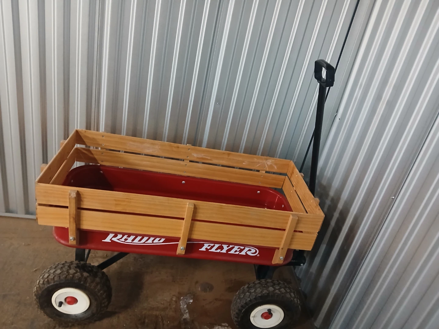 RADIO FLYER LIKE NEW - photo 2