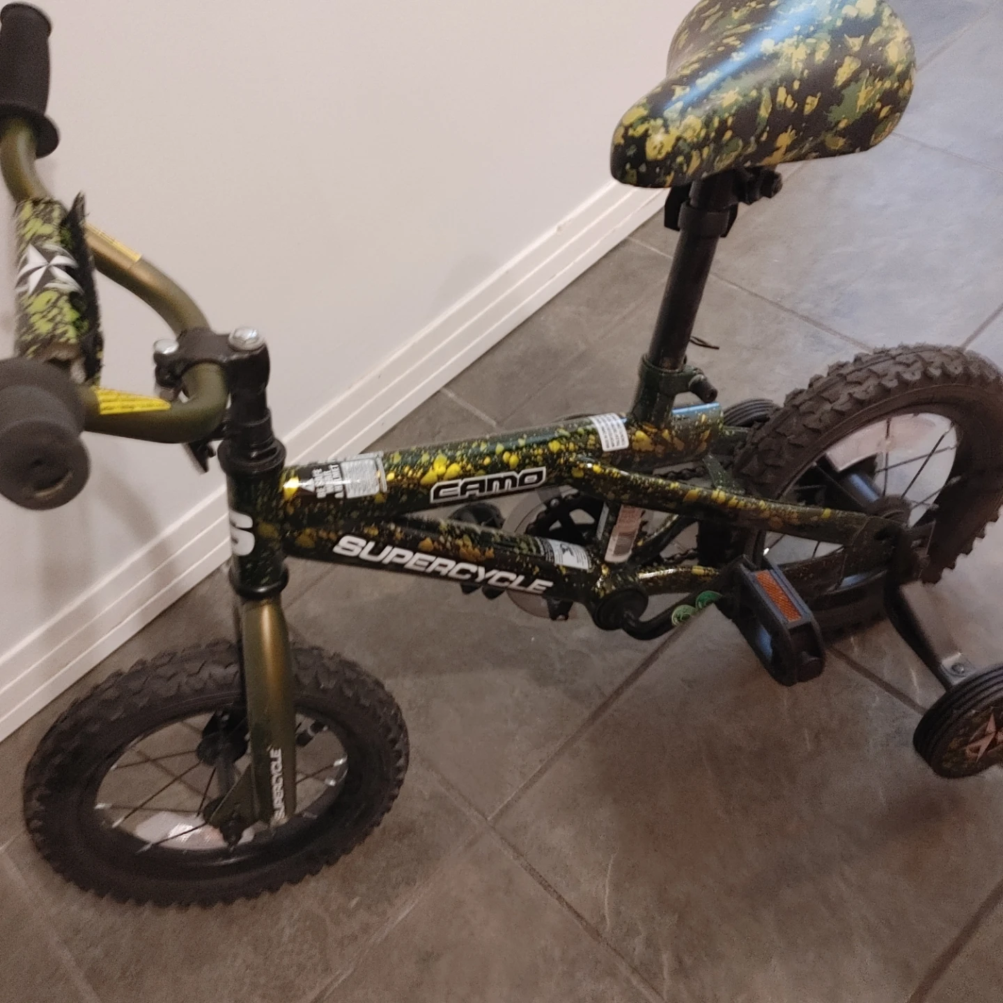 Supercycle Camo Kids Bicycle