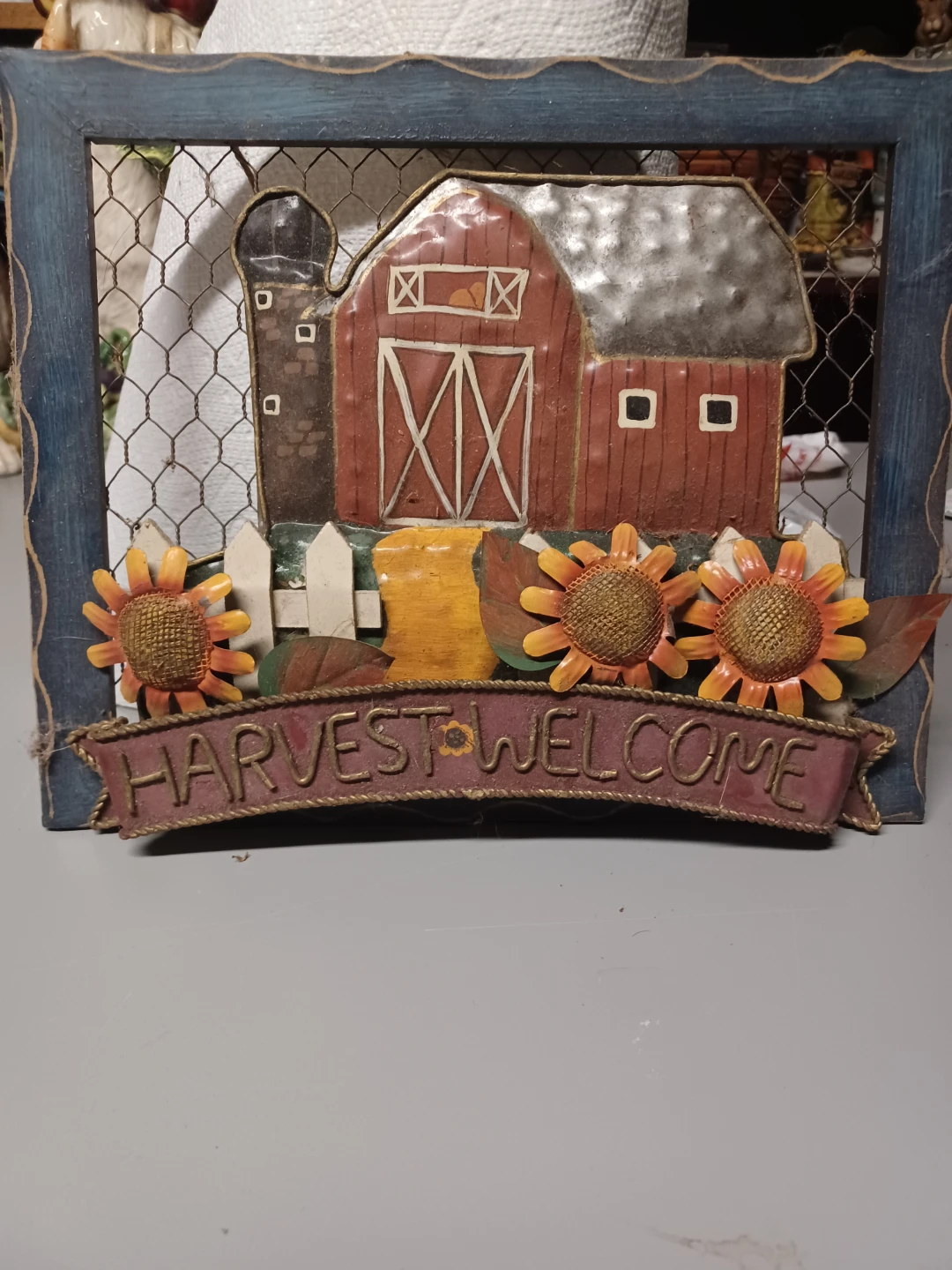 Harvest Welcome Sign with Barn and Sunflowers