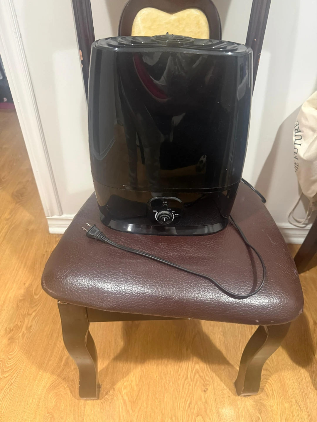 Black Air Humidifier