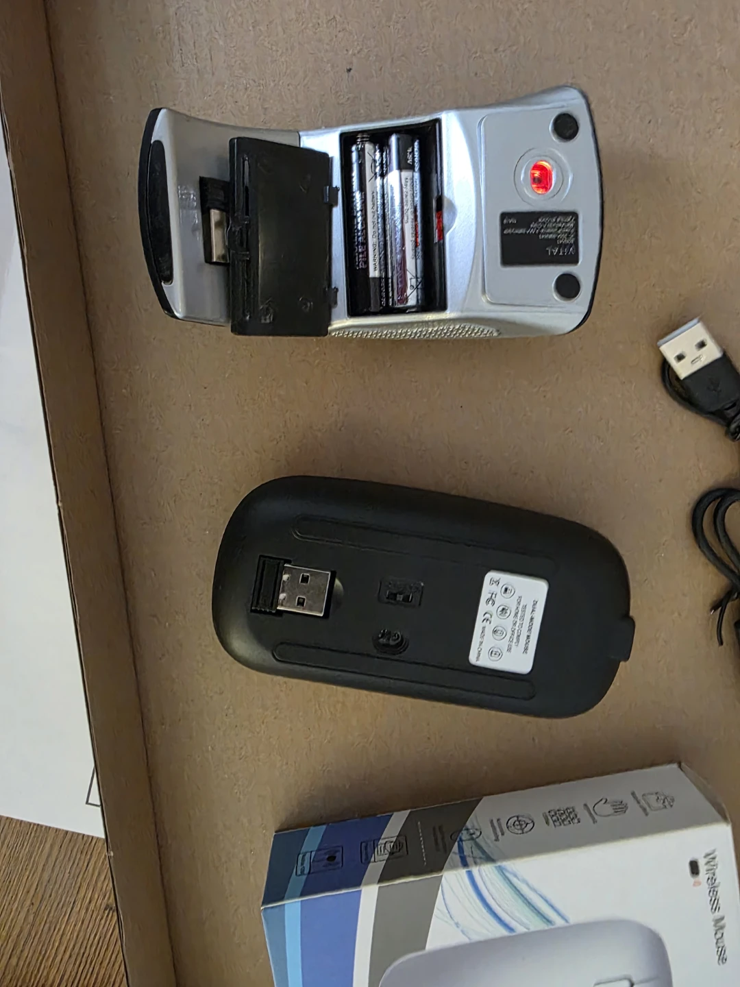 2 Wireless Mice - photo 2