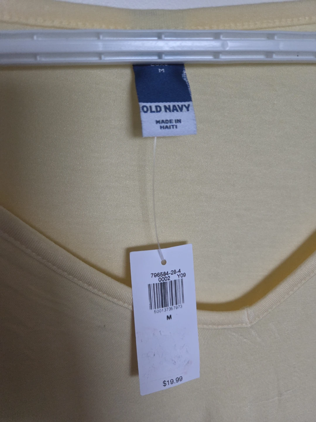 Old Navy Yellow V-Neck T-Shirt Size M - photo 2