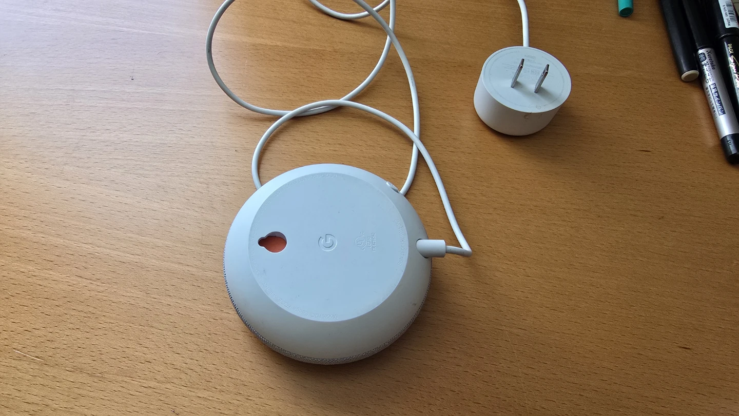 Google Nest Mini (2nd Gen) Smart Speaker - Chalk - photo 2