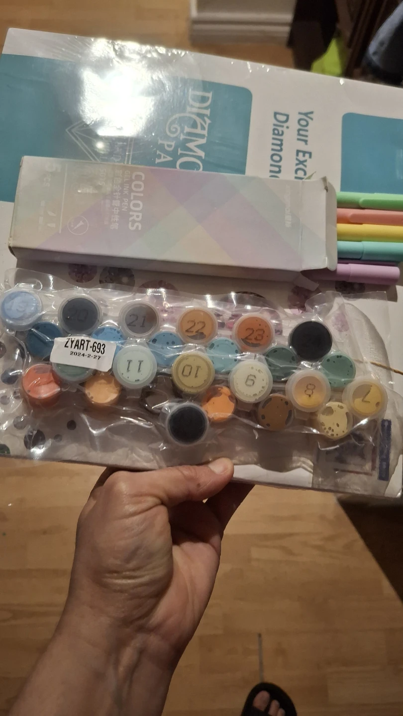Diamond Painting Kit with Gel Ink Pens and Paints - photo 2