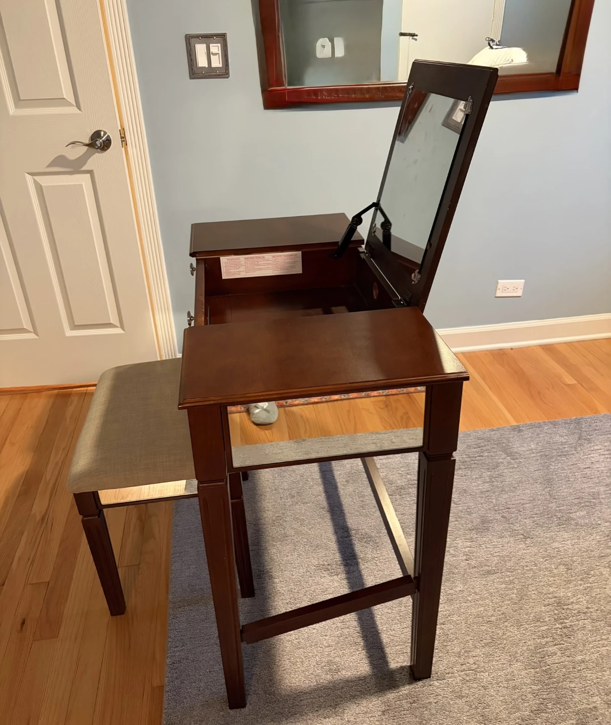 Vanity Table with Mirror and Stool Set - photo 3