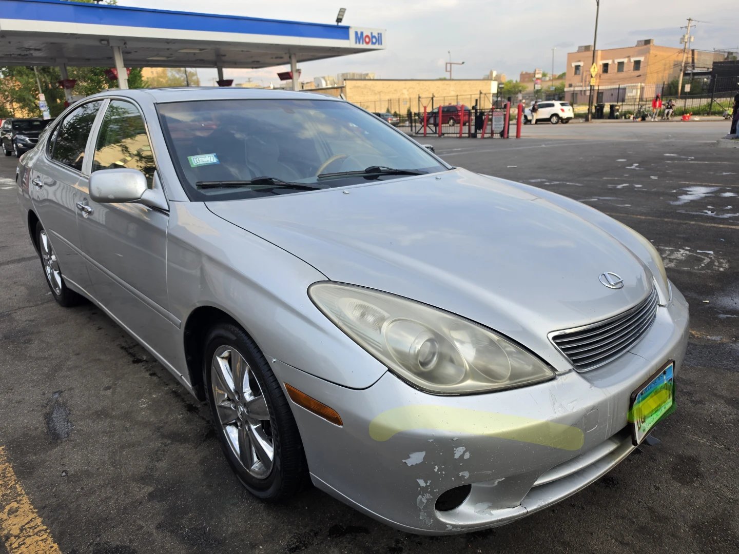 Silver Lexus ES 330 Sedan - photo 2