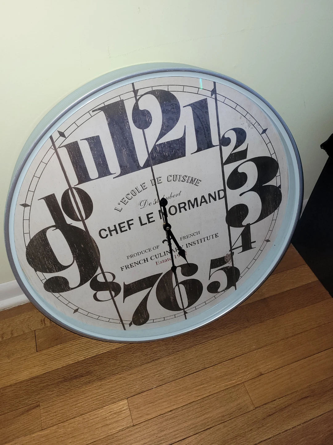 Cute wall clock 24"