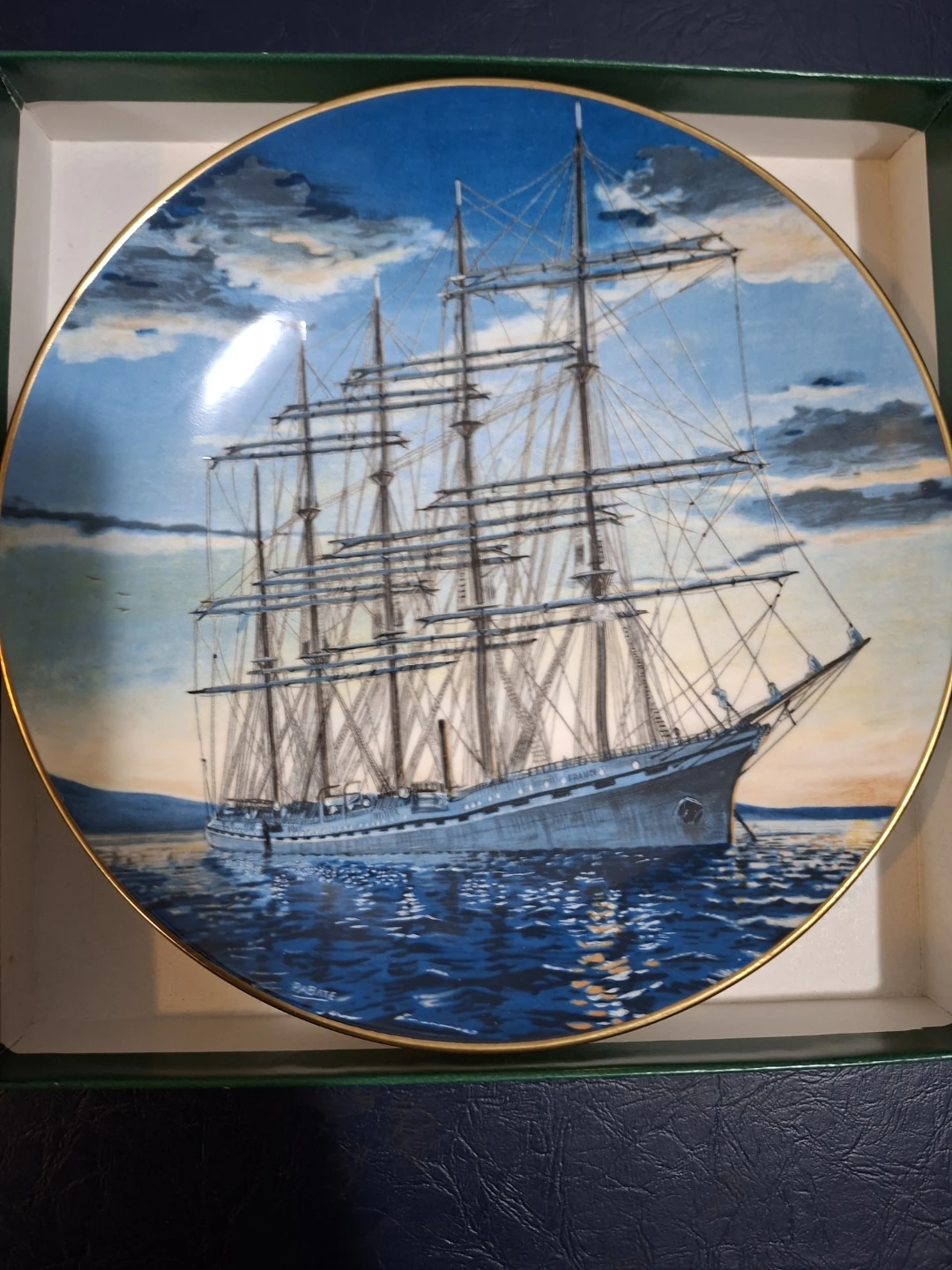 Crown Staffordshire Fine Bone China Plate