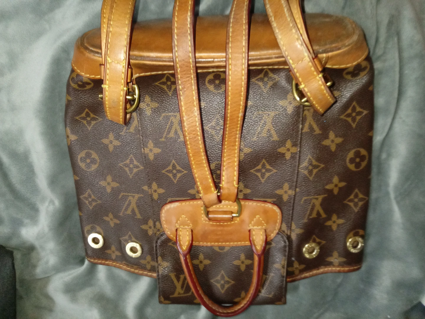 Authentic LV Montessori Vintage Backpack w/missing drawstring - photo 2