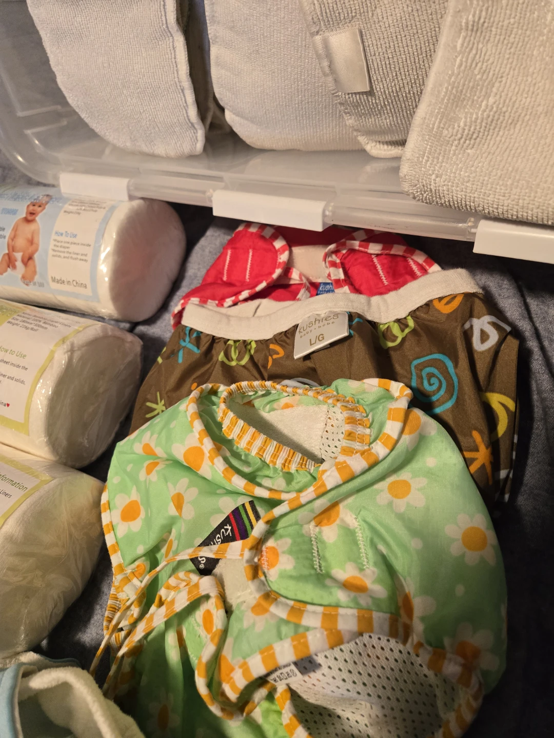 Reusable Cloth Diapers and Bamboo Liners Lot - photo 4