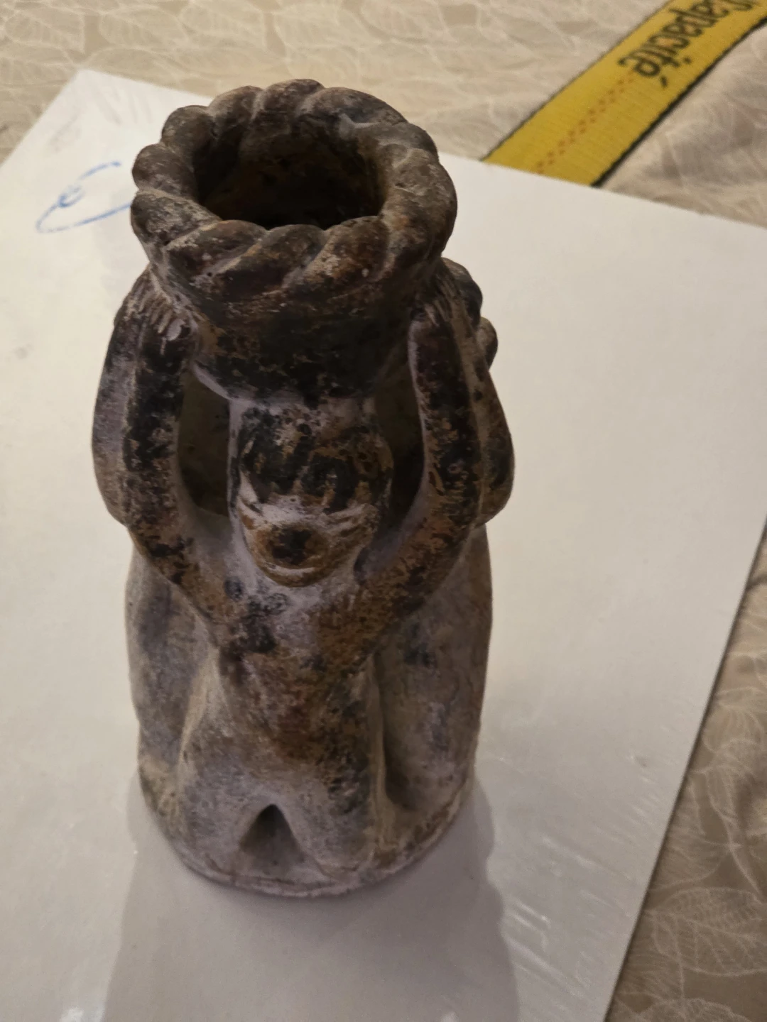 Vintage Figural Vase circle of friends - photo 3
