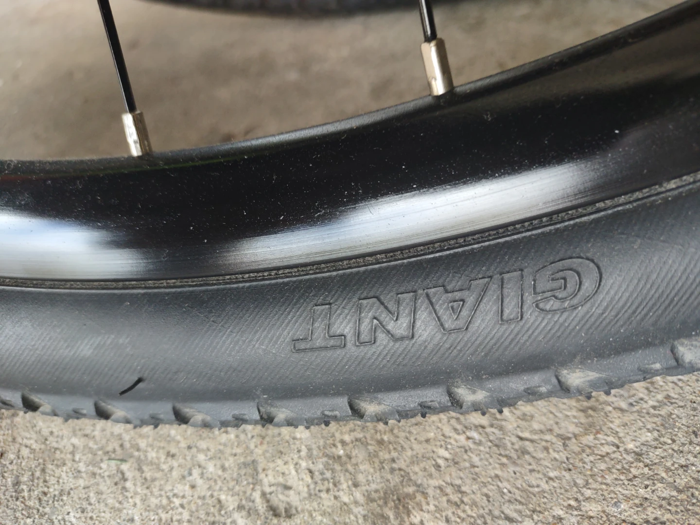 Giant Crosscut Bike Wheels with Disc Brakes - photo 5