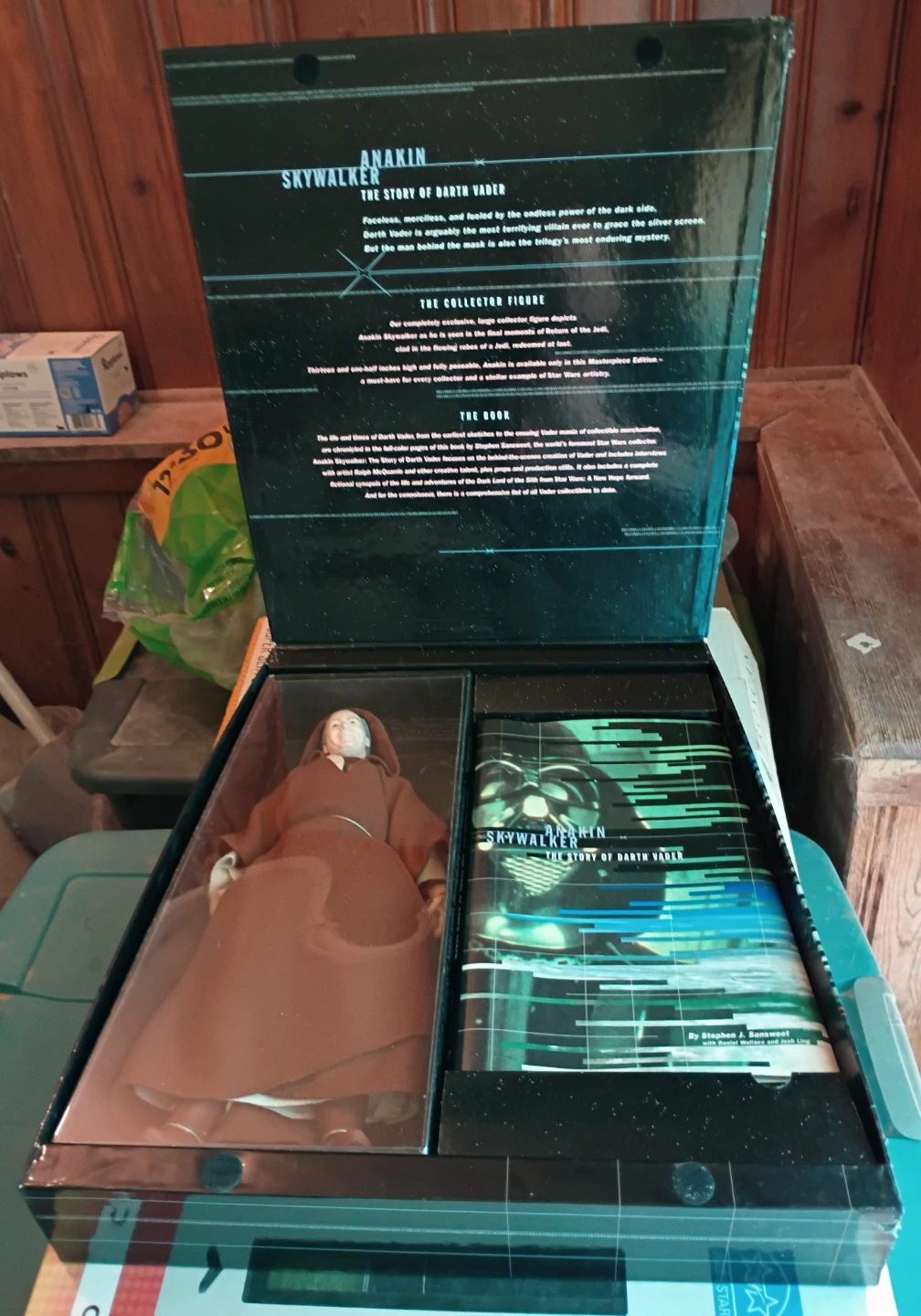 Star Wars The Story of Darth Vader Masterpiece Edition - photo 2