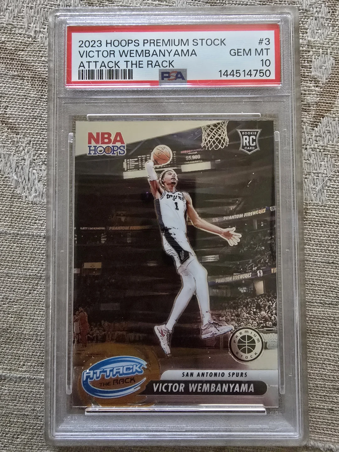 2023 Hoops Premium Wembanyama Attack The Rack PSA 10