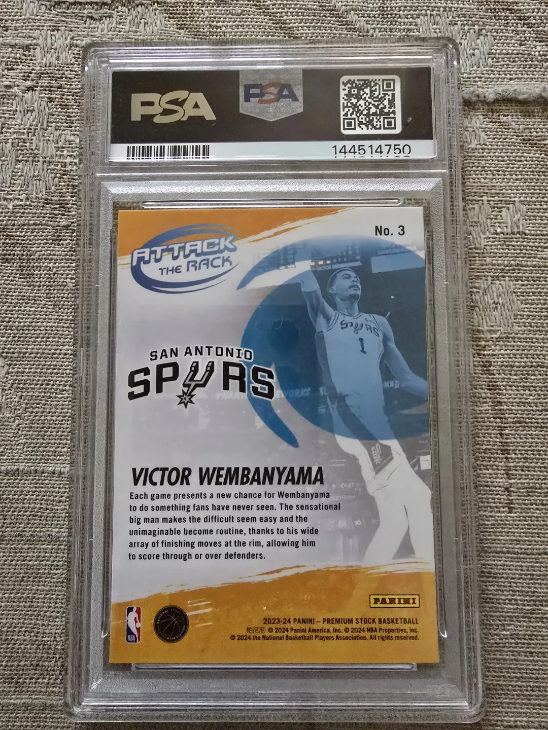 2023 Hoops Premium Wembanyama Attack The Rack PSA 10 - photo 2