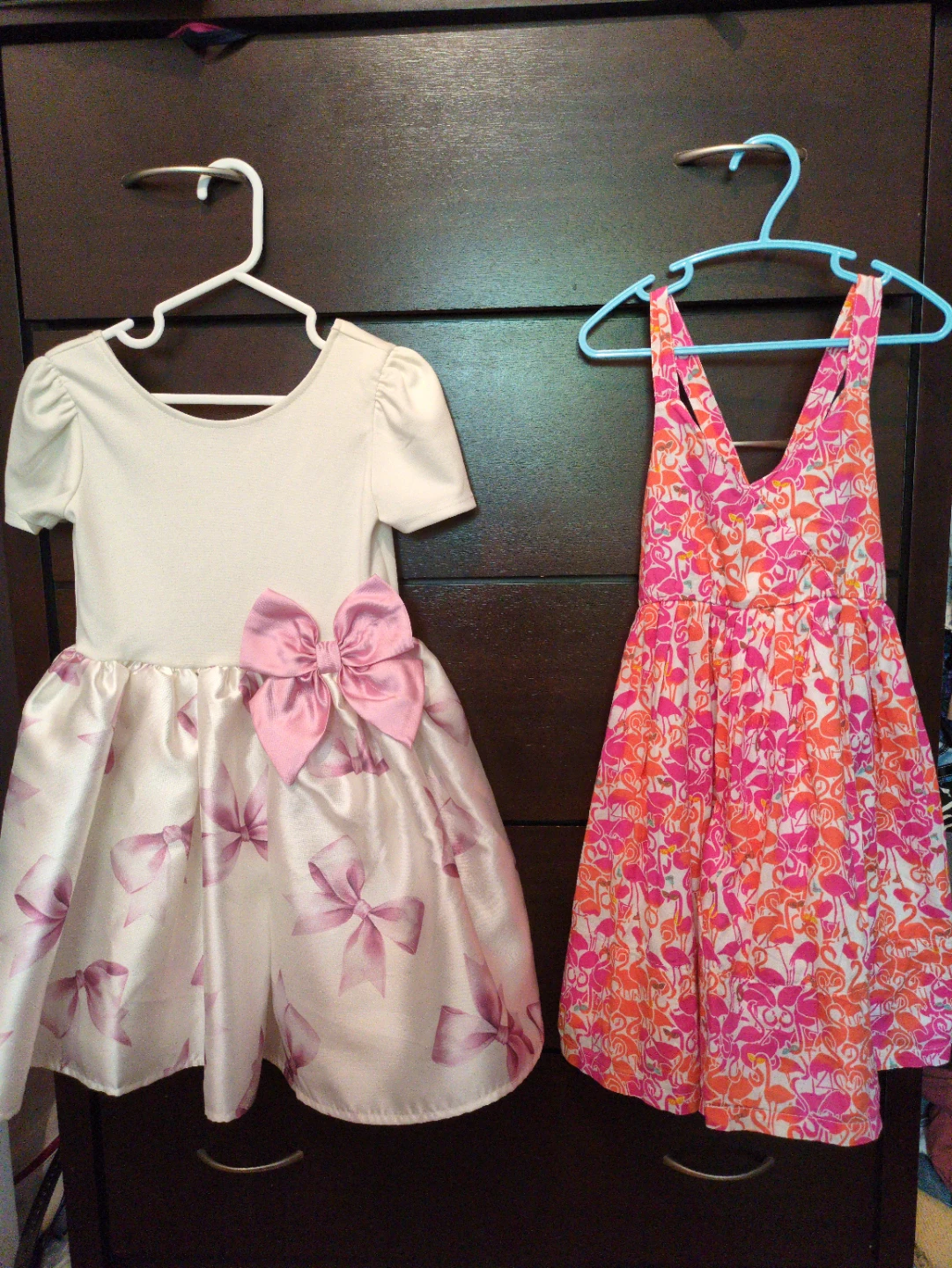 Size 4/6 Kids Dresses - White Bow & Flamingo Print
