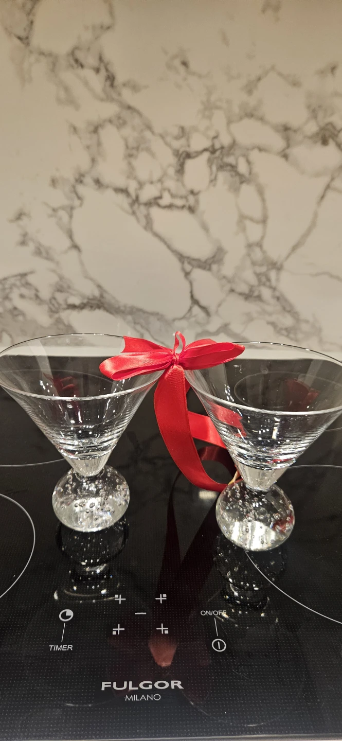 Set of 2 Martini Glasses with Bubble Base