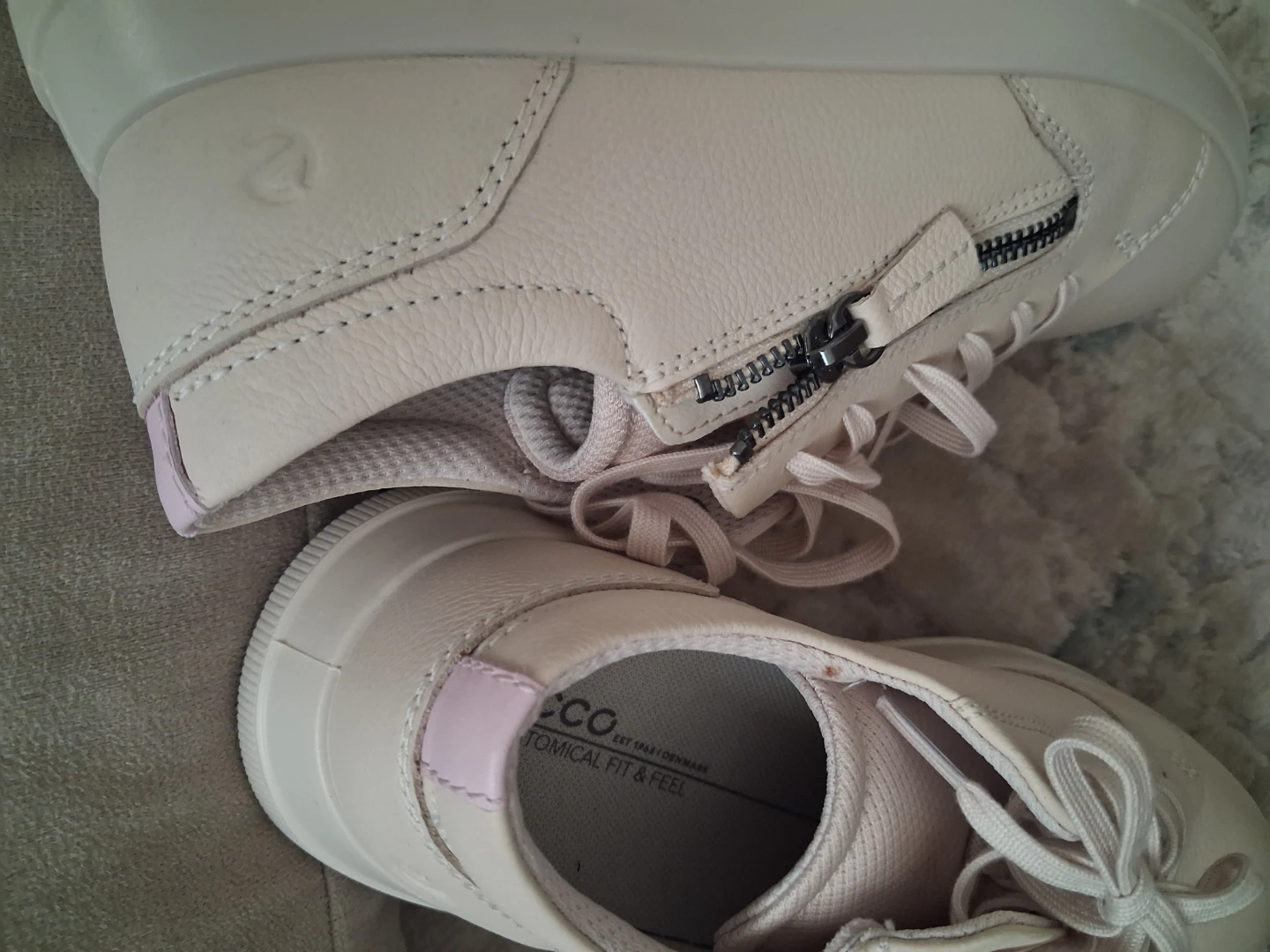 Ecco Cream Leather Sneakers Size 39 - photo 3