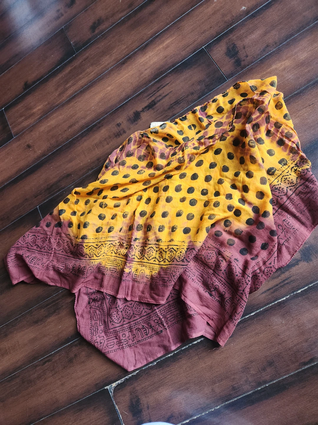 Yellow and Maroon Polka Dot poncho - photo 2