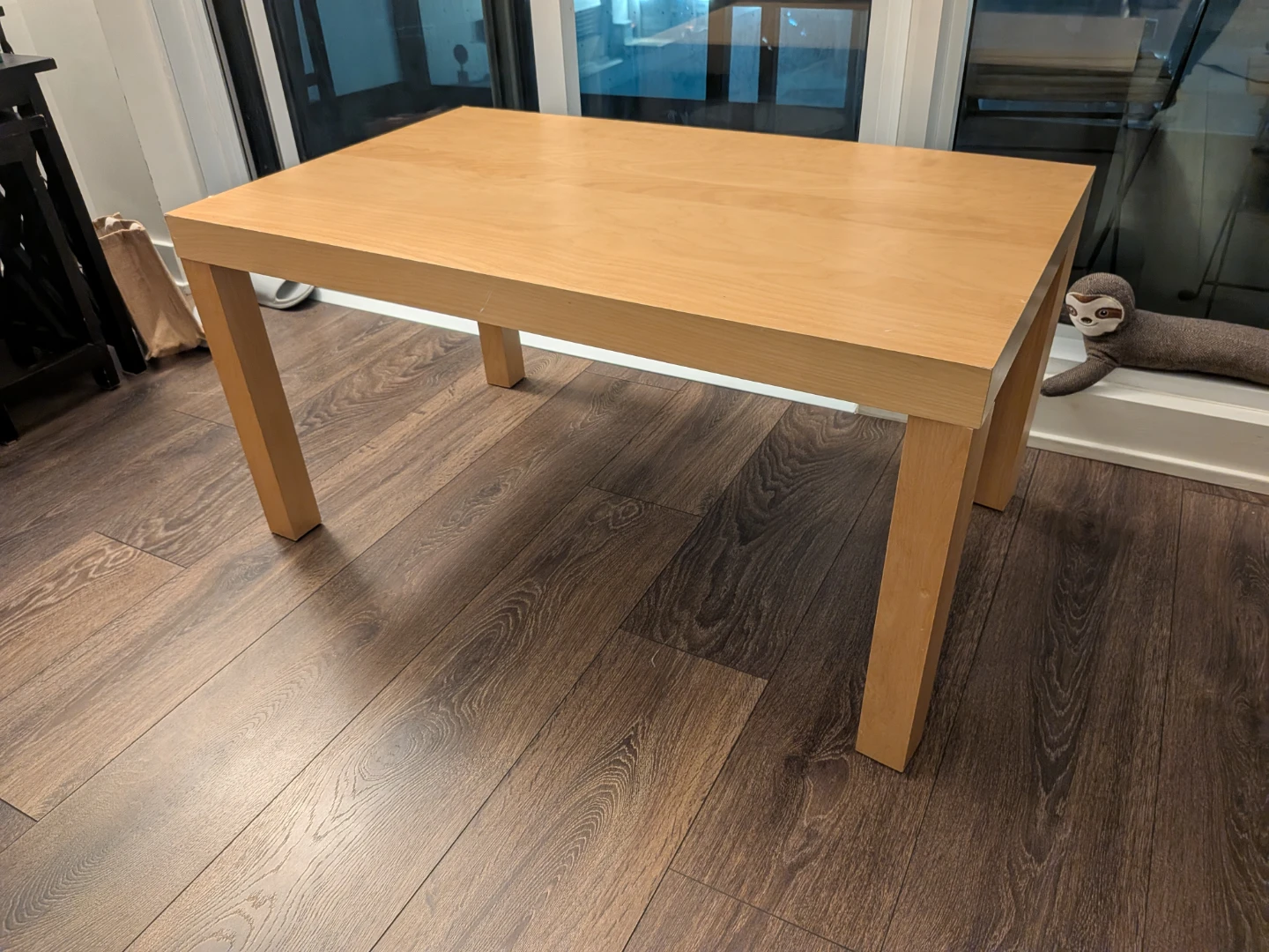 Light Wood Dining Table