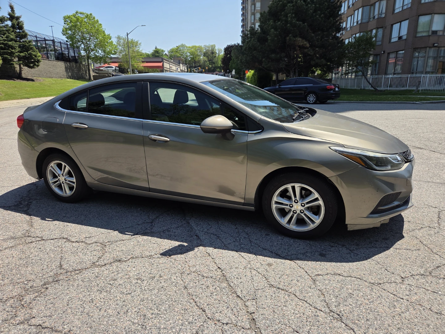 Chevrolet Cruze LT Sedan - photo 2