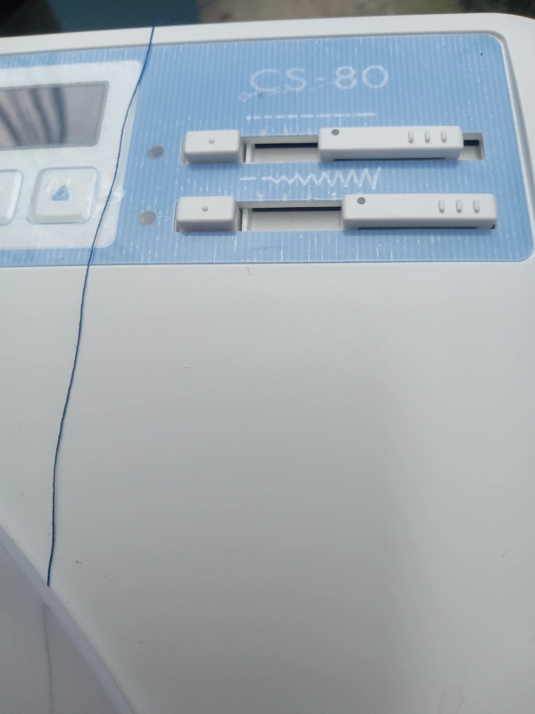 Brother CS-80 Sewing Machine - photo 2