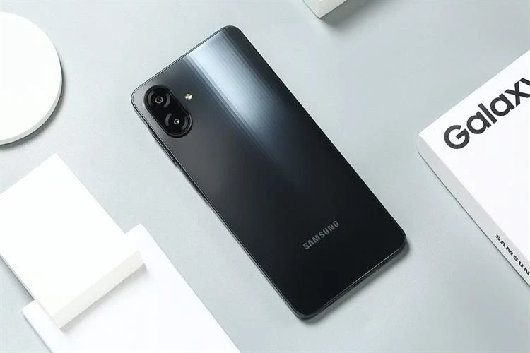 Samsung Galaxy A07 Phone with Case with Ring Holder