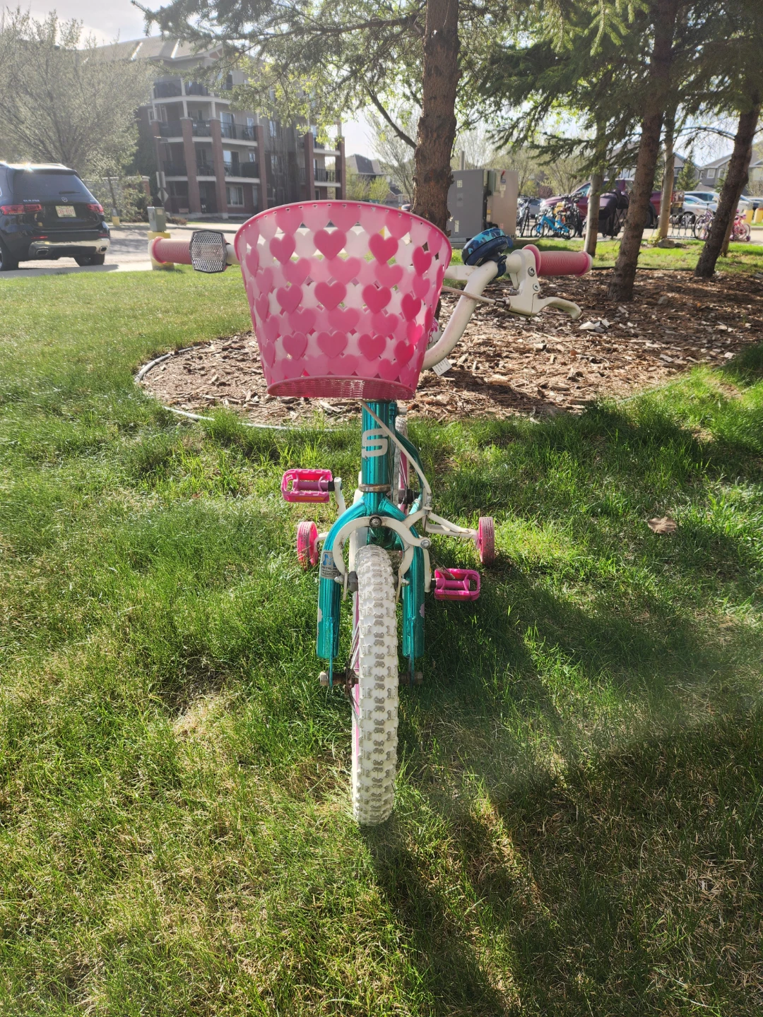 Kids 14" Bicycle with Basket - photo 2