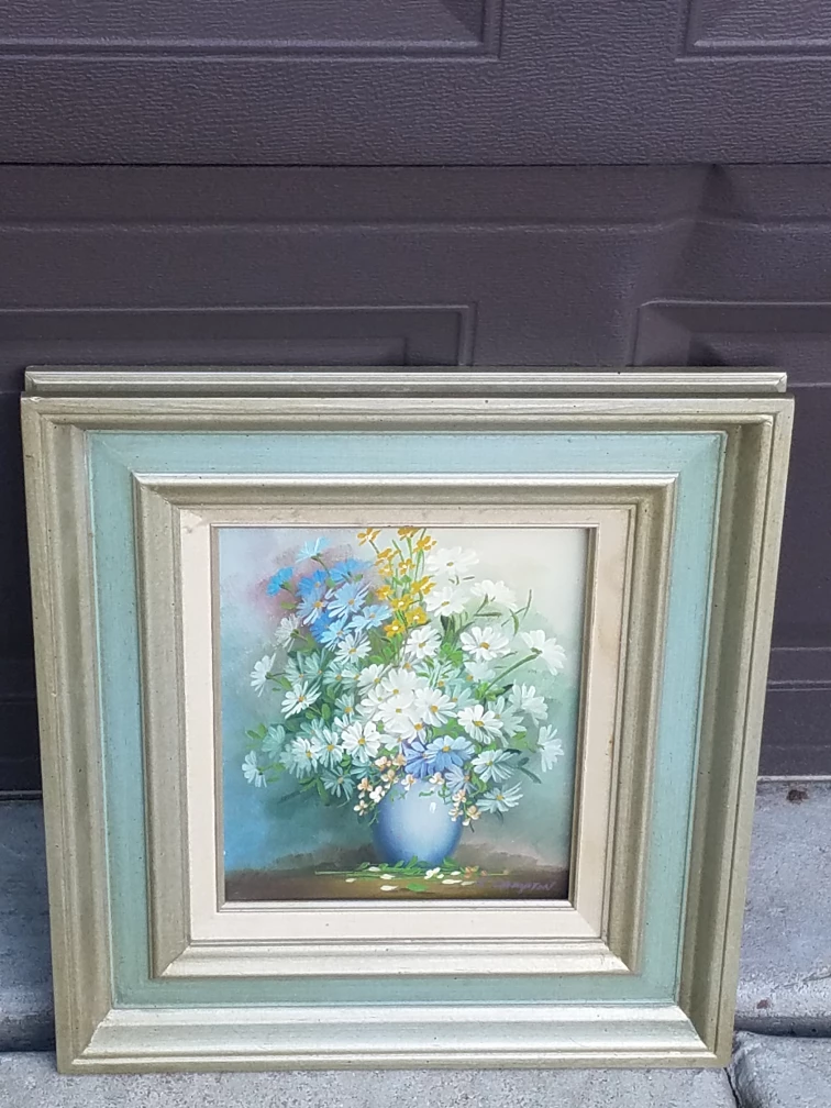 Original Oil Painting of Daisies by R. Compton