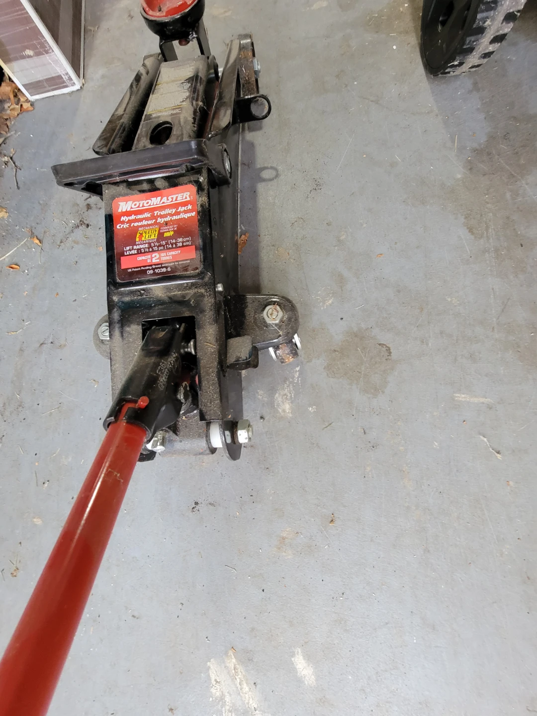 Motomaster Hydraulic Trolley Jack - photo 4