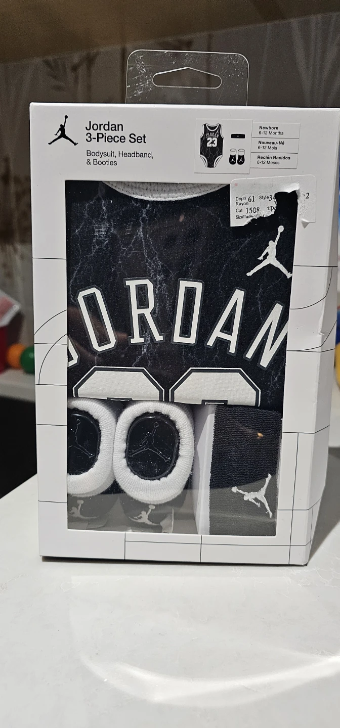 Jordan 3-Piece  Newborn 6-12 Months