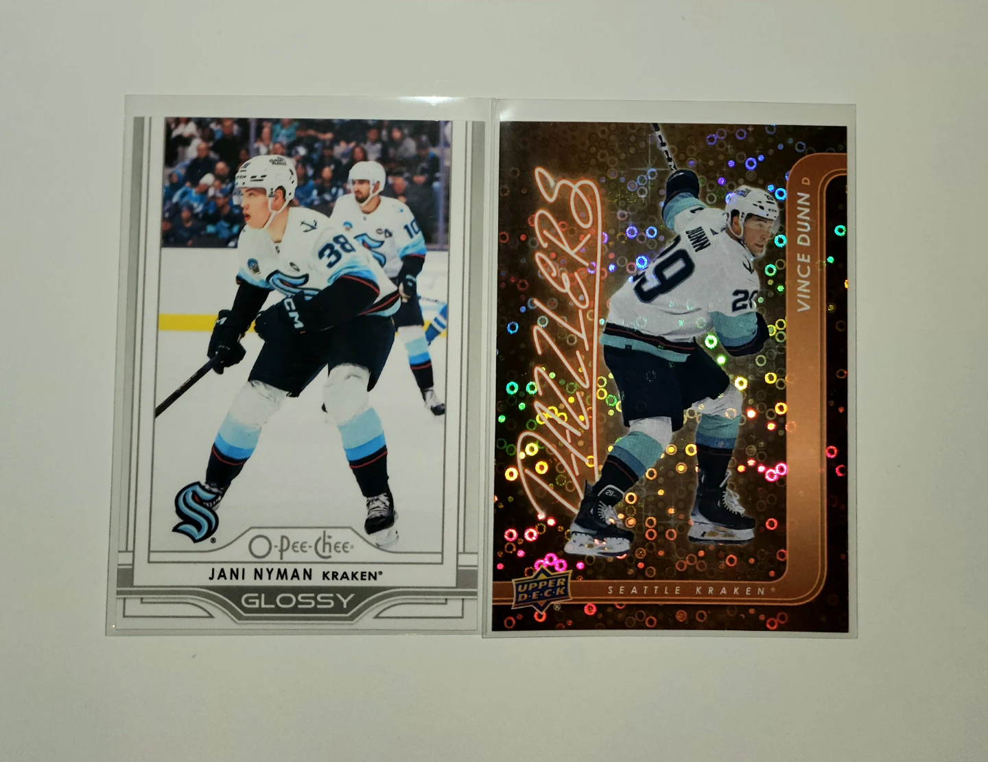 Pick Up x2 Seattle Kraken Hockey Cards w/ Rookie