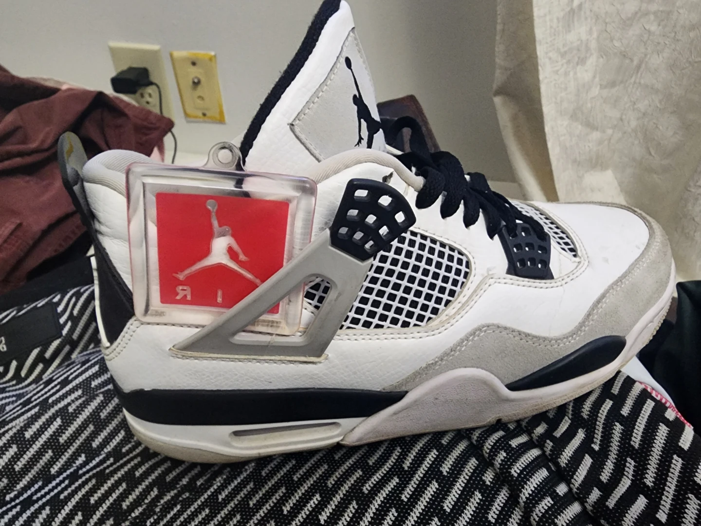 Air Jordan 4 Sneakers - photo 5