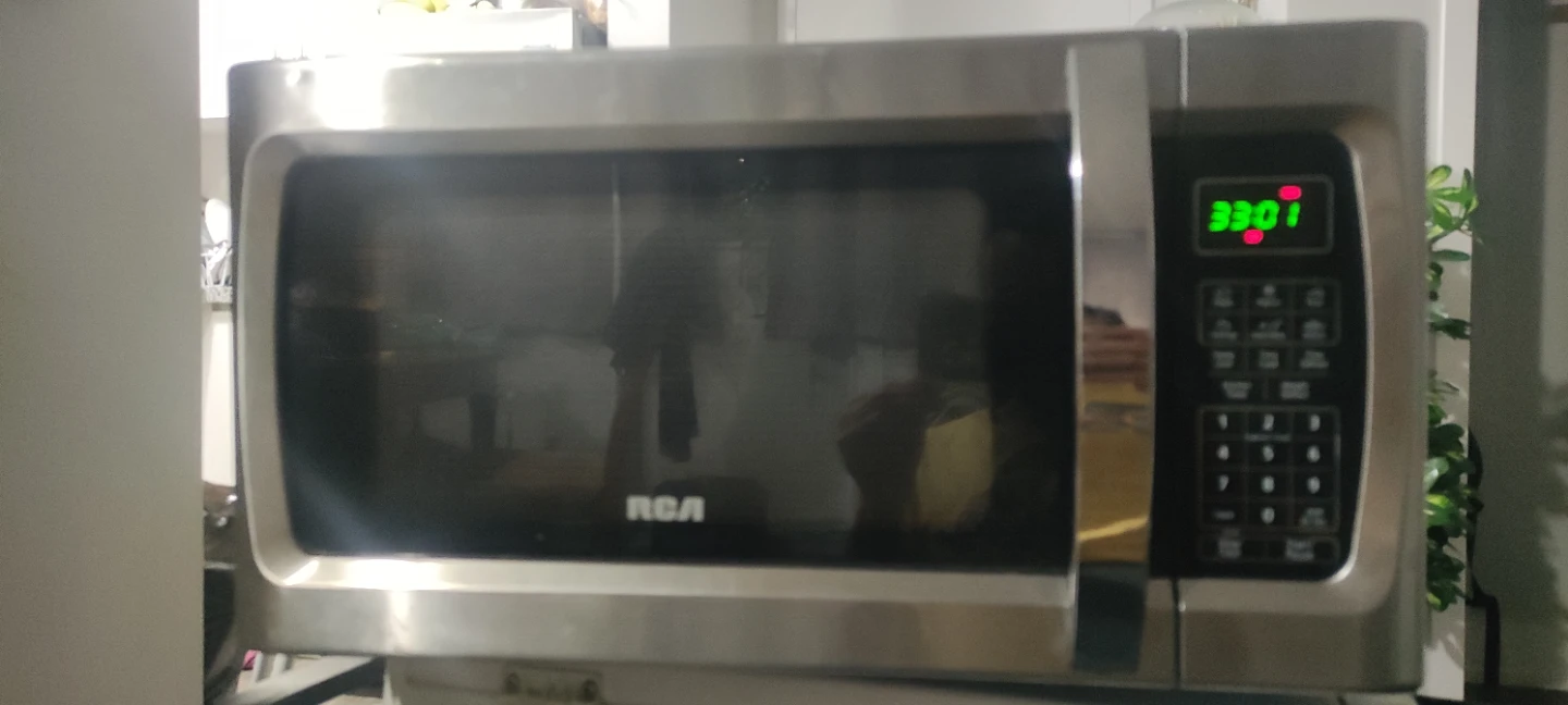 RCA Stainless Steel Microwave - photo 2