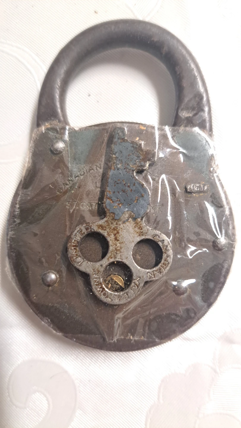 Yale Vigilant Padlock - photo 2