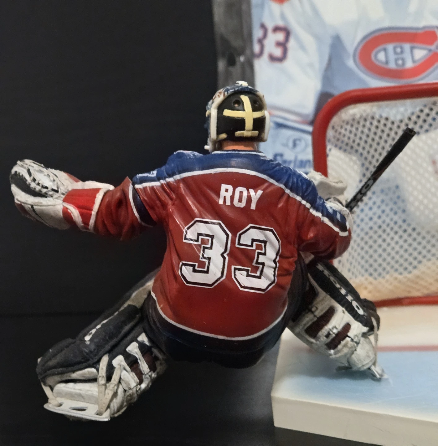Patrick Roy Vintage Hockey Lot, Mcfarlane,  Headliners, Beckett - photo 3