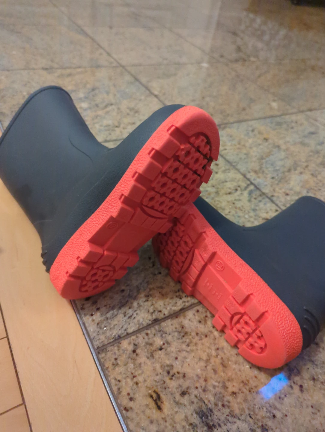 Kids Rubber Boots Size 12 - photo 3