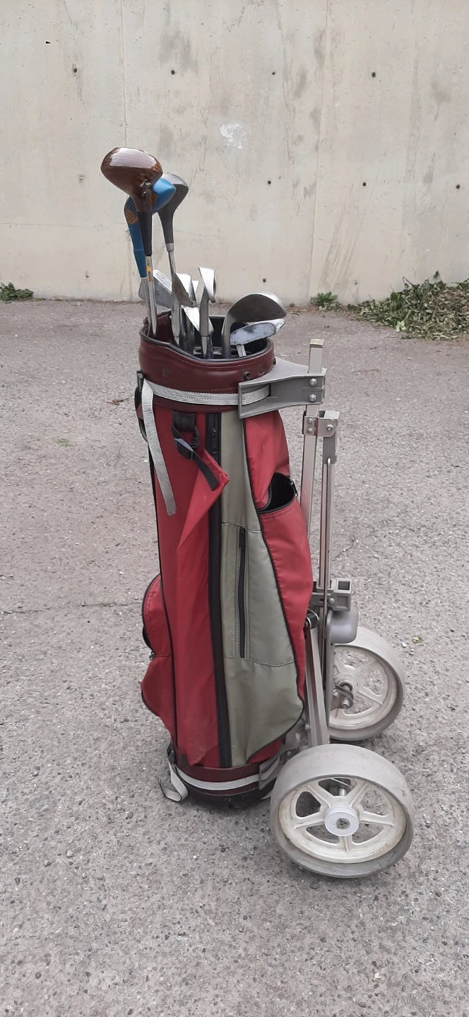 Complete Set Of Men's Right Handed Golf Clubs With Bag - photo 4